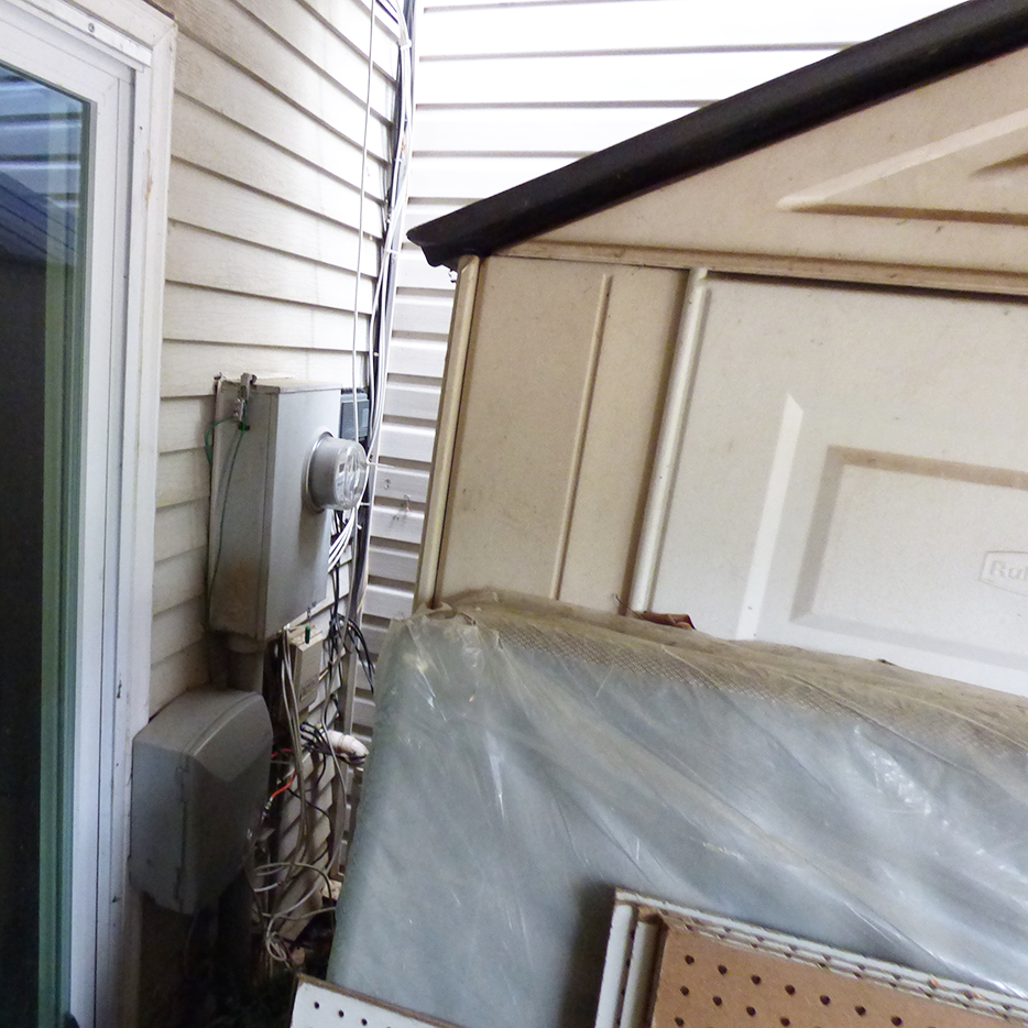 bad-shed-near-meter